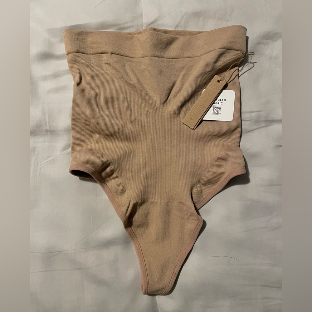 Contour Seamless Shaping Panty